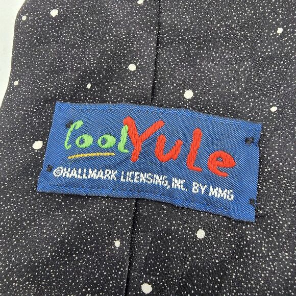 Vintage Hallmark Cool Yule Reindeer Christmas Holiday Silk Tie Vintage 57x 4 In - Picture 4 of 6